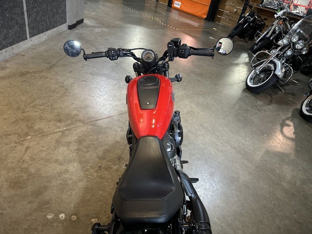 Used 2023 Harley-Davidson® Sportbike Motorcycle - Image 4