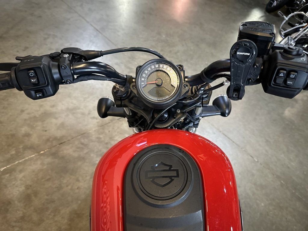 Used 2023 Harley-Davidson® Sportbike Motorcycle - Image 6