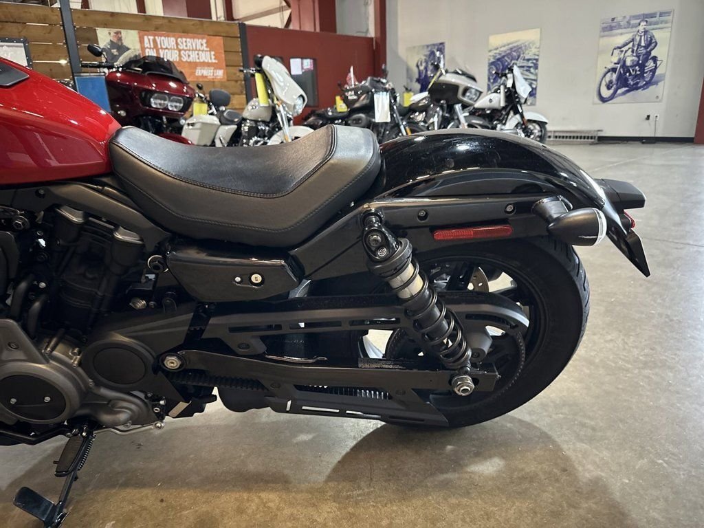 Used 2023 Harley-Davidson® Sportbike Motorcycle - Image 15