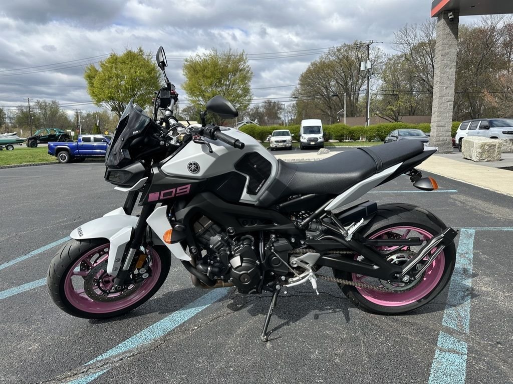 Used 2020 Yamaha Standard MT-09 For Sale - Image 8