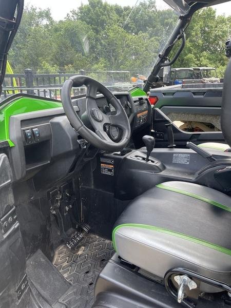 2020 Kawasaki Teryx4™ LE - Image 9