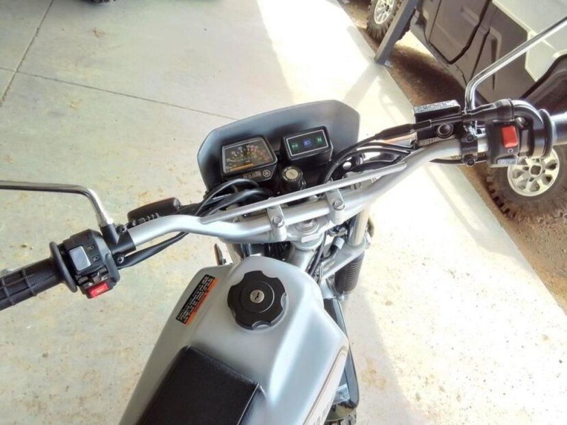 New 1994 Yamaha TW200 - Image 4