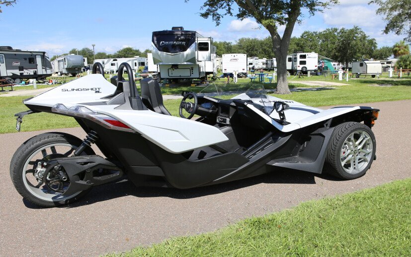 Pre-Owned 2022 Polaris Slingshot SL For Sale - Image 3