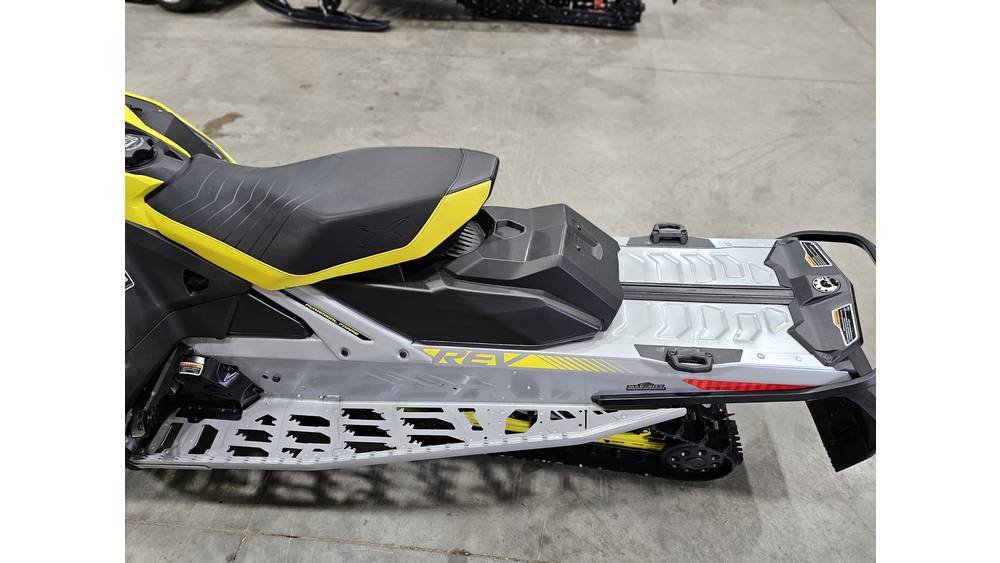 Used 2019 Ski-Doo Snowmobile MXZ X 850 ETEC - Image 22