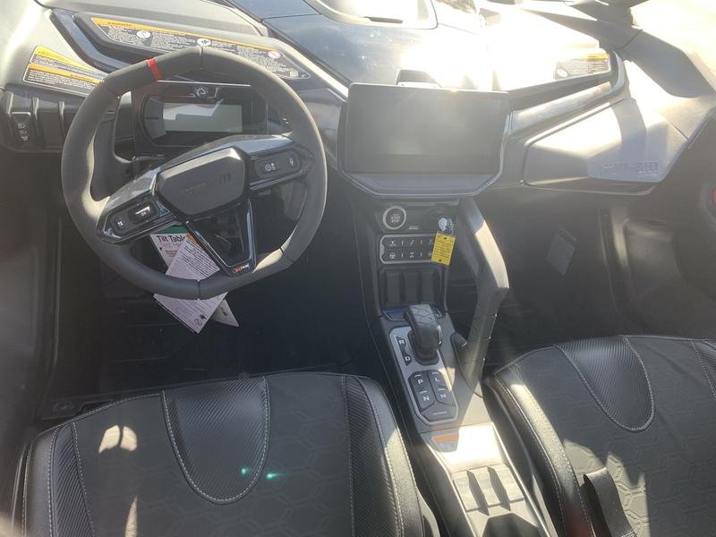 2024 Can-Am® Maverick R X RS Triple Black - Image 7