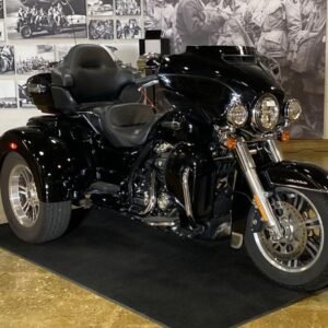 2021 Harley-Davidson® FLHTCUTG - Tri Glide® Ultra