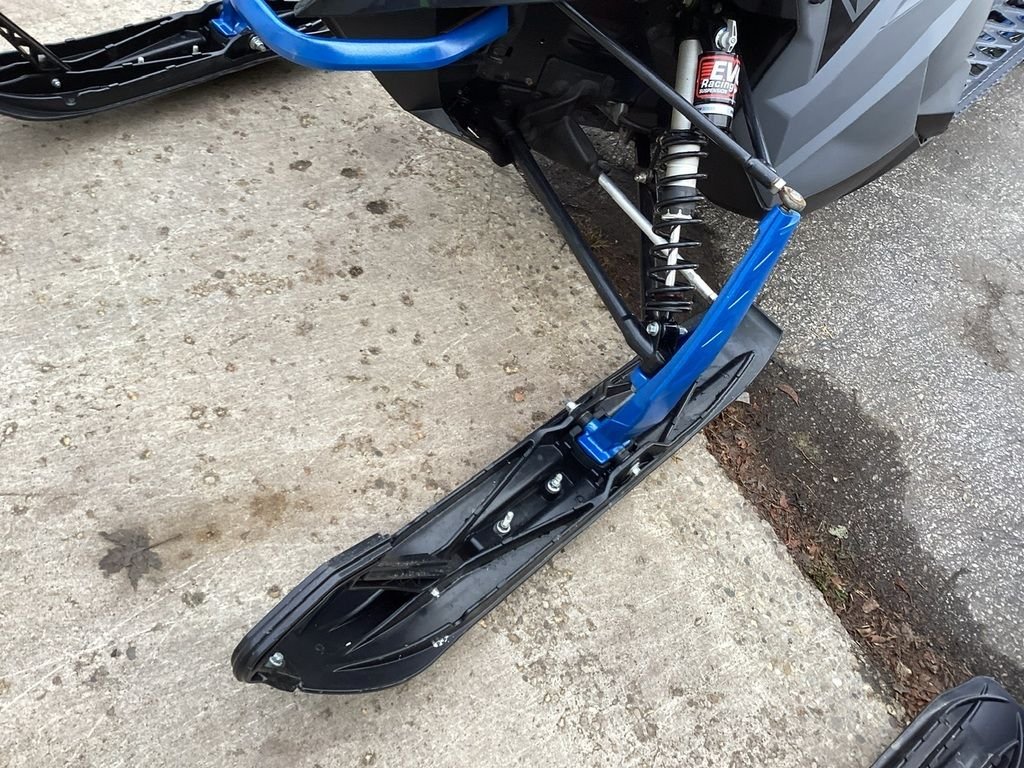 Used 2020 Arctic Cat® Snowmobile Riot 8000 146"/1.60" - Image 3