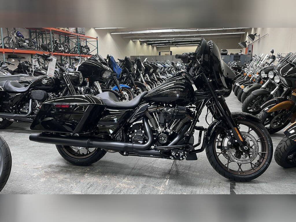 FLHXST - Street Glide® ST