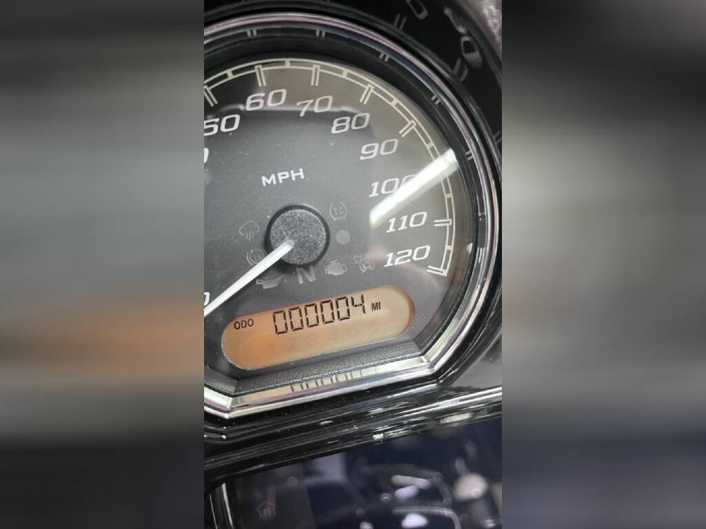 FLHXST - Street Glide® ST - Image 13