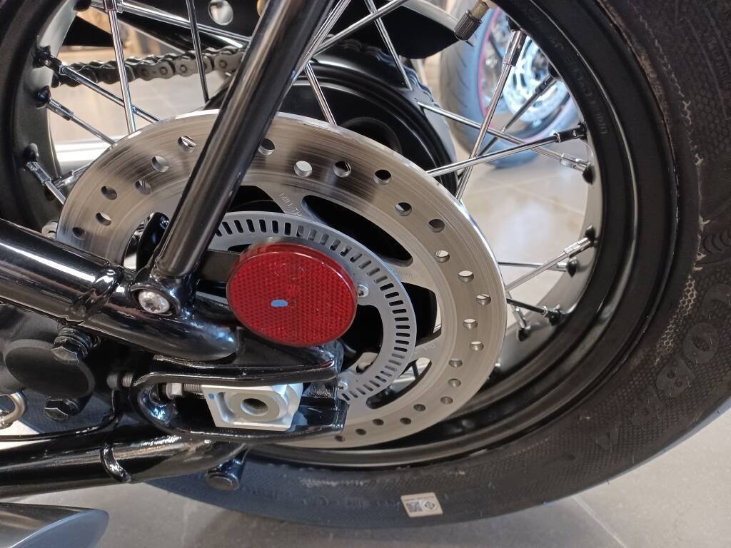 2023 TRIUMPH Bonneville Bobber - Image 10