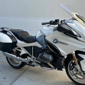2022 BMW R 1250 RT Alpine White