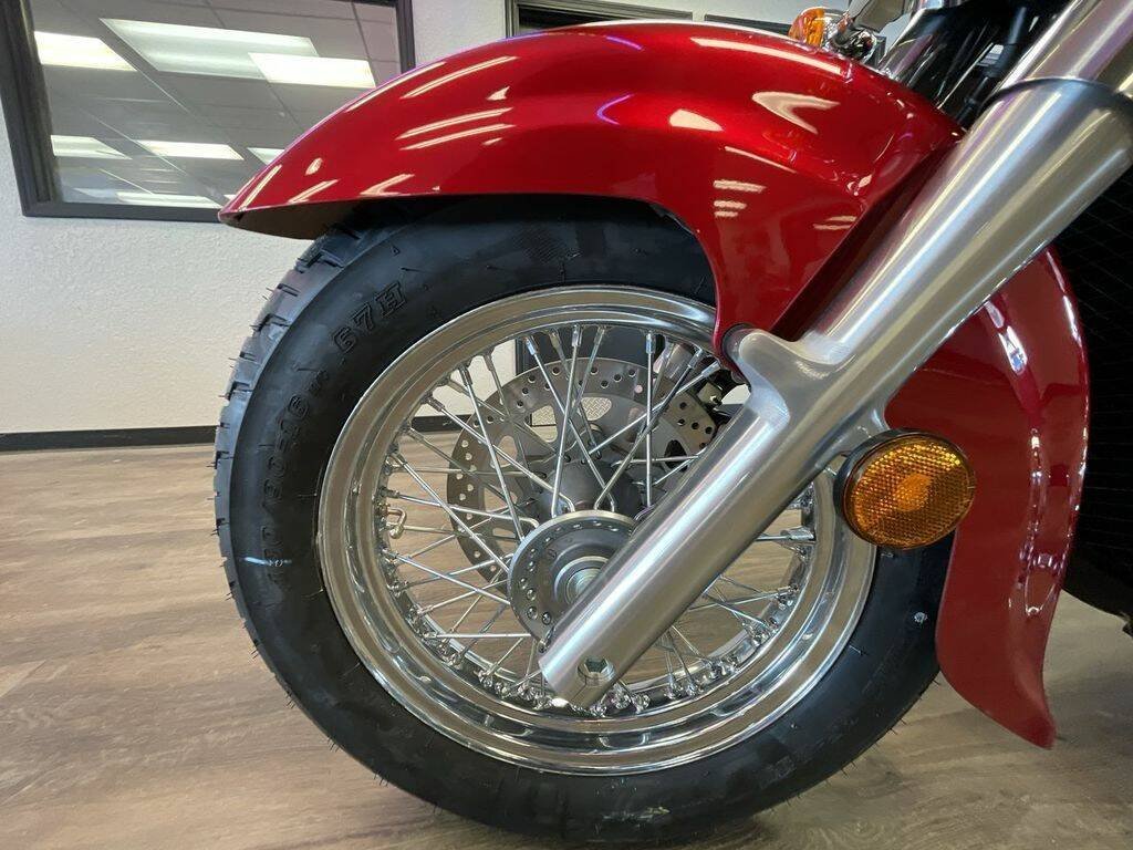 2023 Suzuki Cruiser Motorcycle Boulevard C50 - Image 13