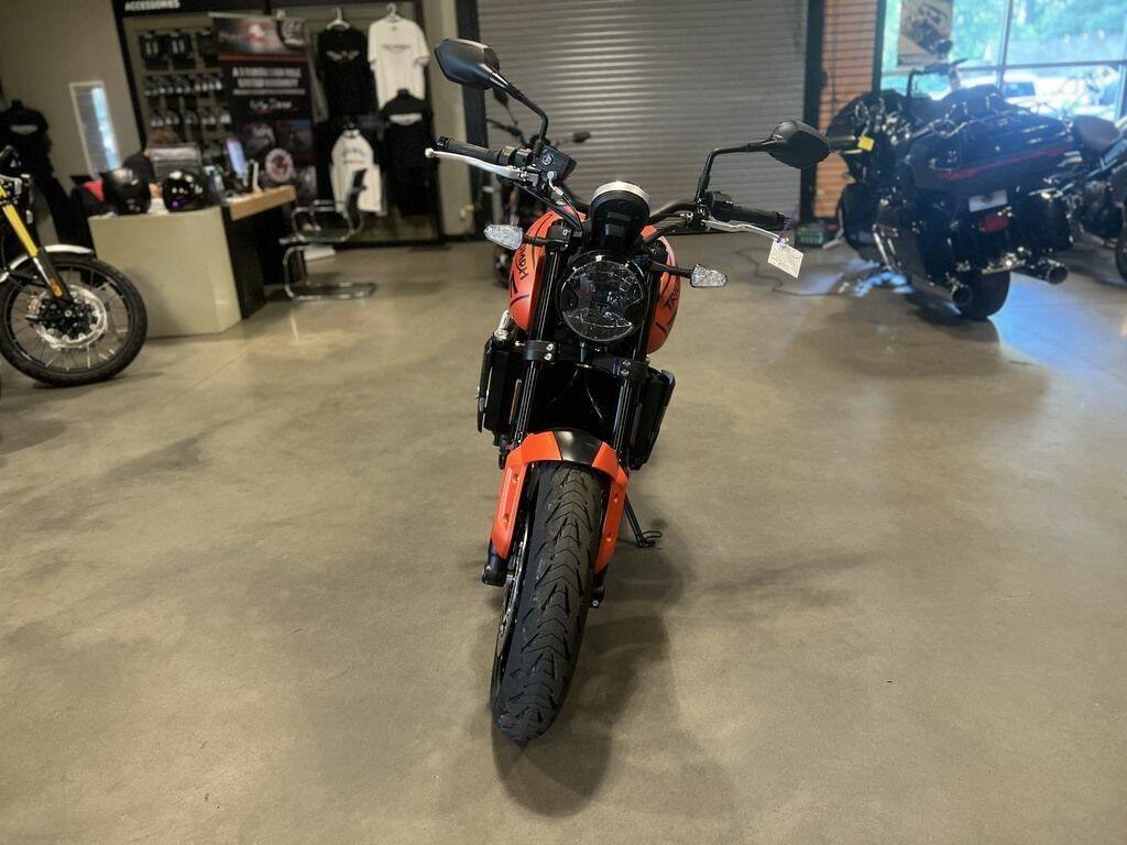 2023 Triumph Trident 660 Matte Baja Orange / Matte Storm Grey - Image 21