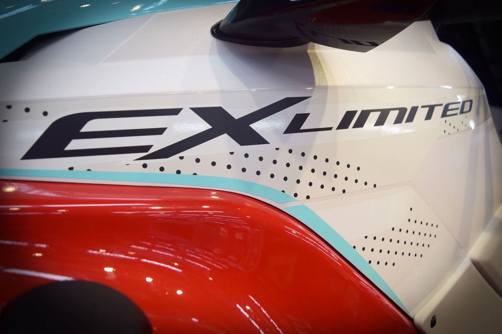 New 2024 Yamaha Two Seater Personal Watercraft EX Limited - Image 4