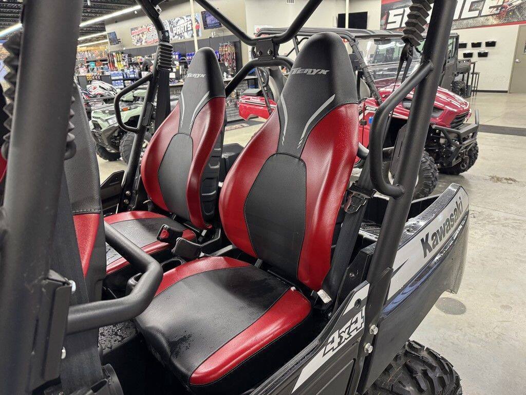 2023 Kawasaki Teryx4 S Special Edition - Image 5