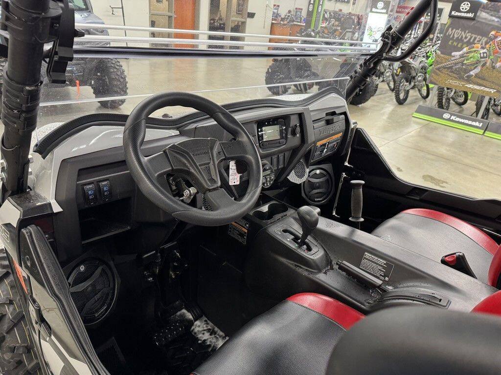 2023 Kawasaki Teryx4 S Special Edition - Image 7
