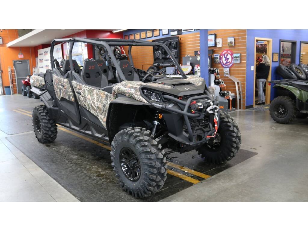 2024 Can-Am Commander MAX X MR