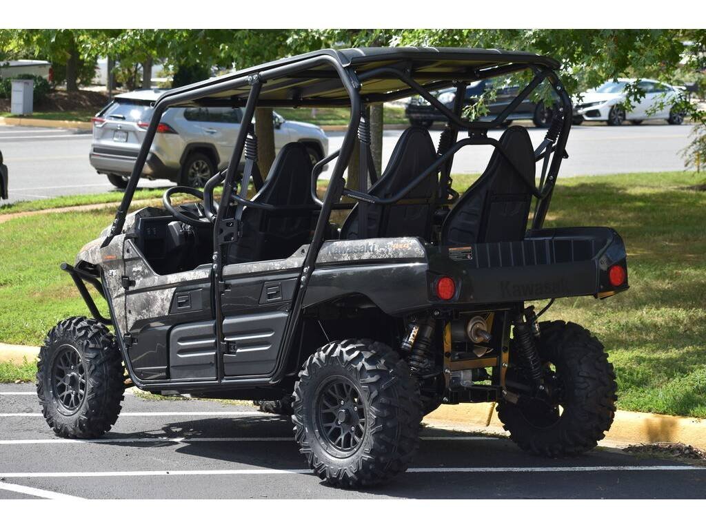 2024 Kawasaki Teryx4 S Camo - Image 3