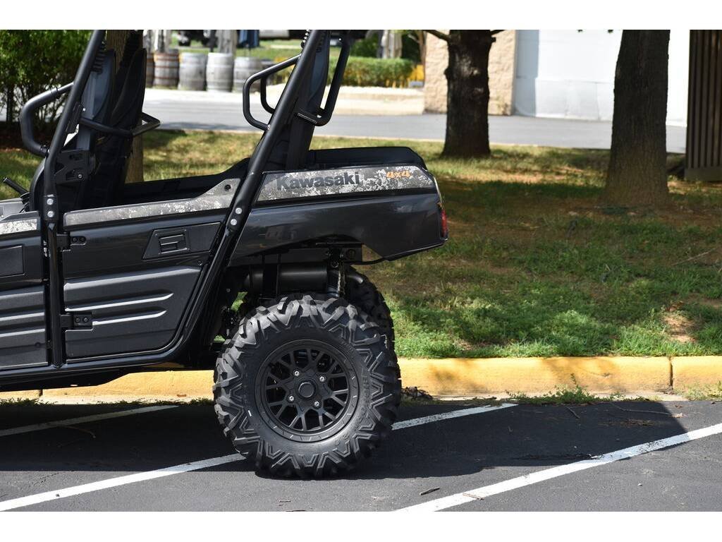 2024 Kawasaki Teryx4 S Camo - Image 4