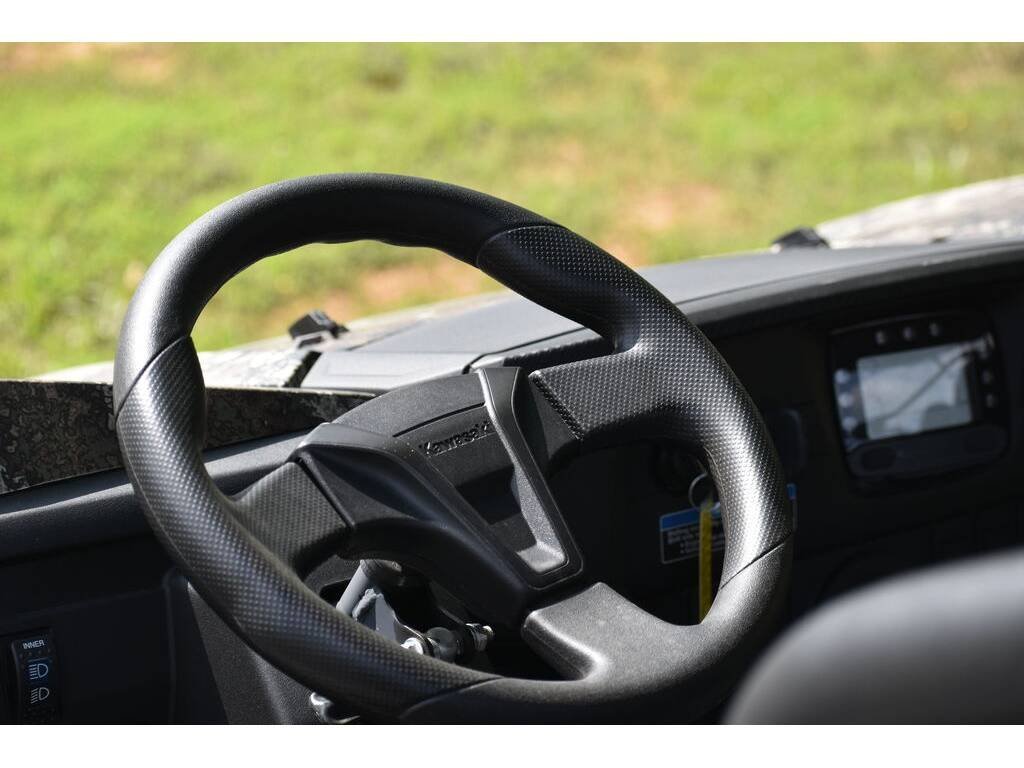 2024 Kawasaki Teryx4 S Camo - Image 14