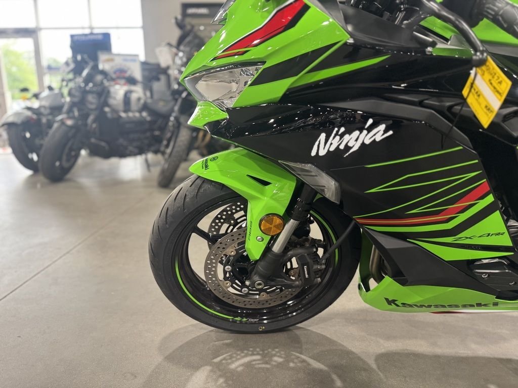 Used 2023 Kawasaki Ninja® ZX -4RR KRT Edition For Sale - Image 5