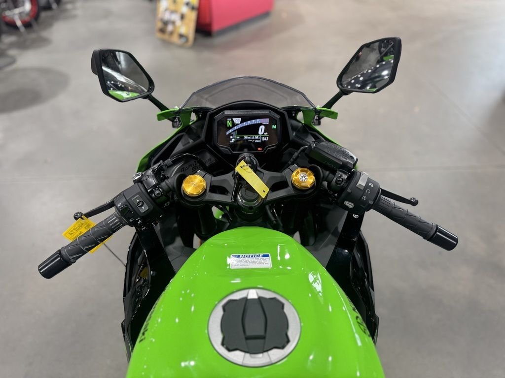 Used 2023 Kawasaki Ninja® ZX -4RR KRT Edition For Sale - Image 17