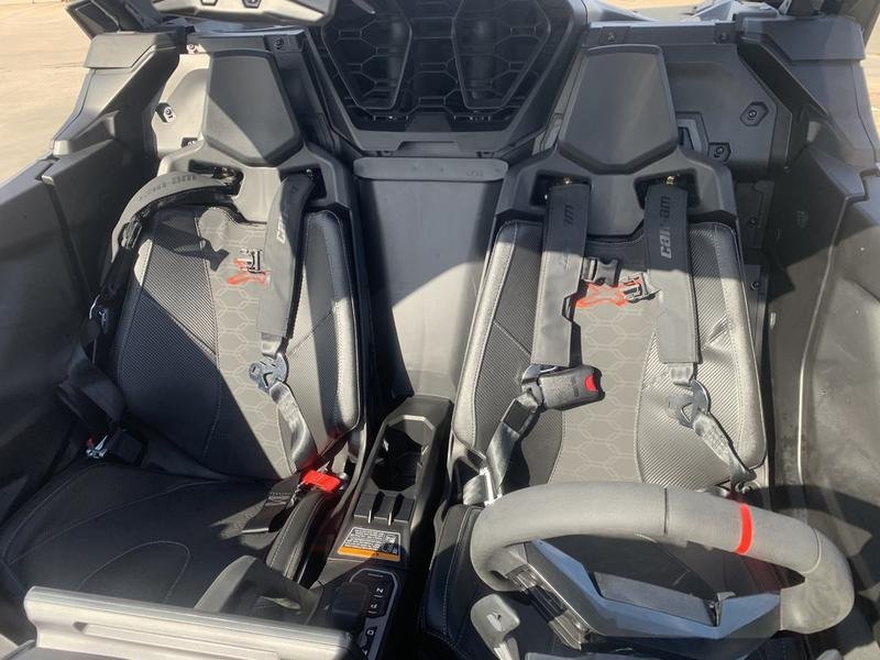 2024 Can-Am® Maverick R X RS Triple Black - Image 9