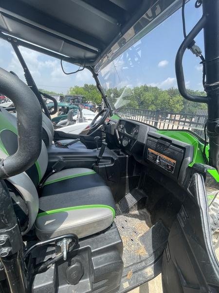 2020 Kawasaki Teryx4™ LE - Image 8