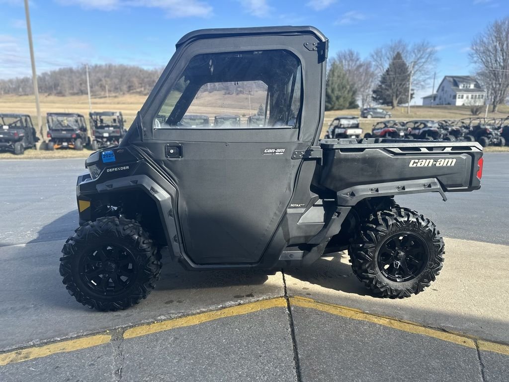 Pre-Owned 2021 Can-Am Defender DPS HD8 For Sale - Image 5