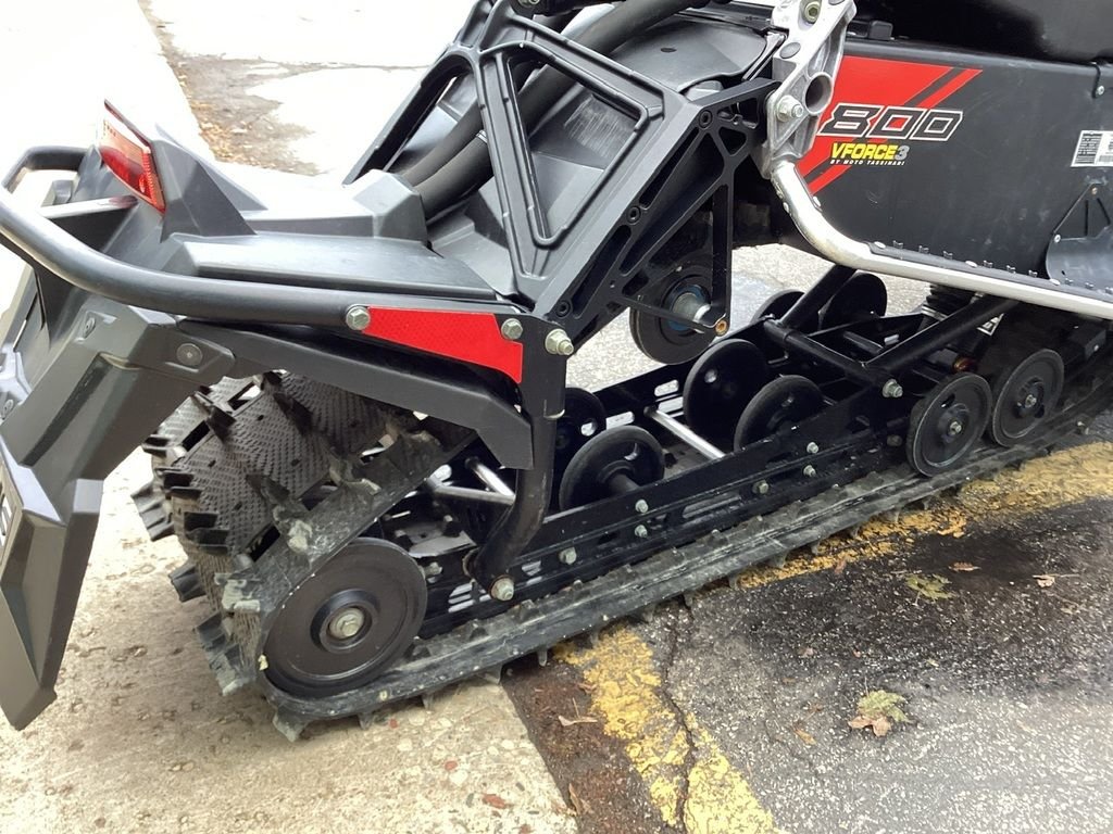 Used 2018 Polaris Snowmobile 800 Switchback XCR - Image 6