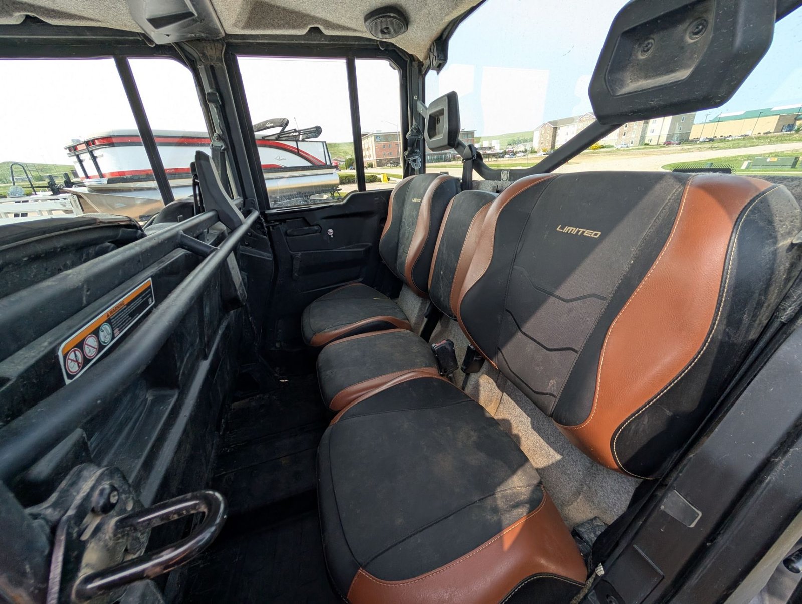 Pre-Owned 2022 Can-Am Defender Max Limited CAB HD10 - Image 7