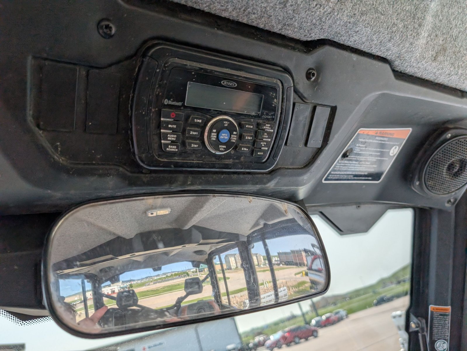 Pre-Owned 2022 Can-Am Defender Max Limited CAB HD10 - Image 9