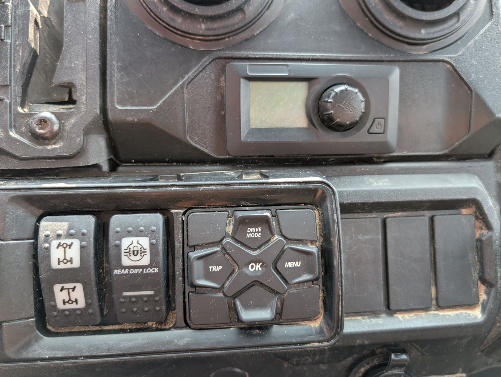 Pre-Owned 2022 Can-Am Defender Max Limited CAB HD10 - Image 10