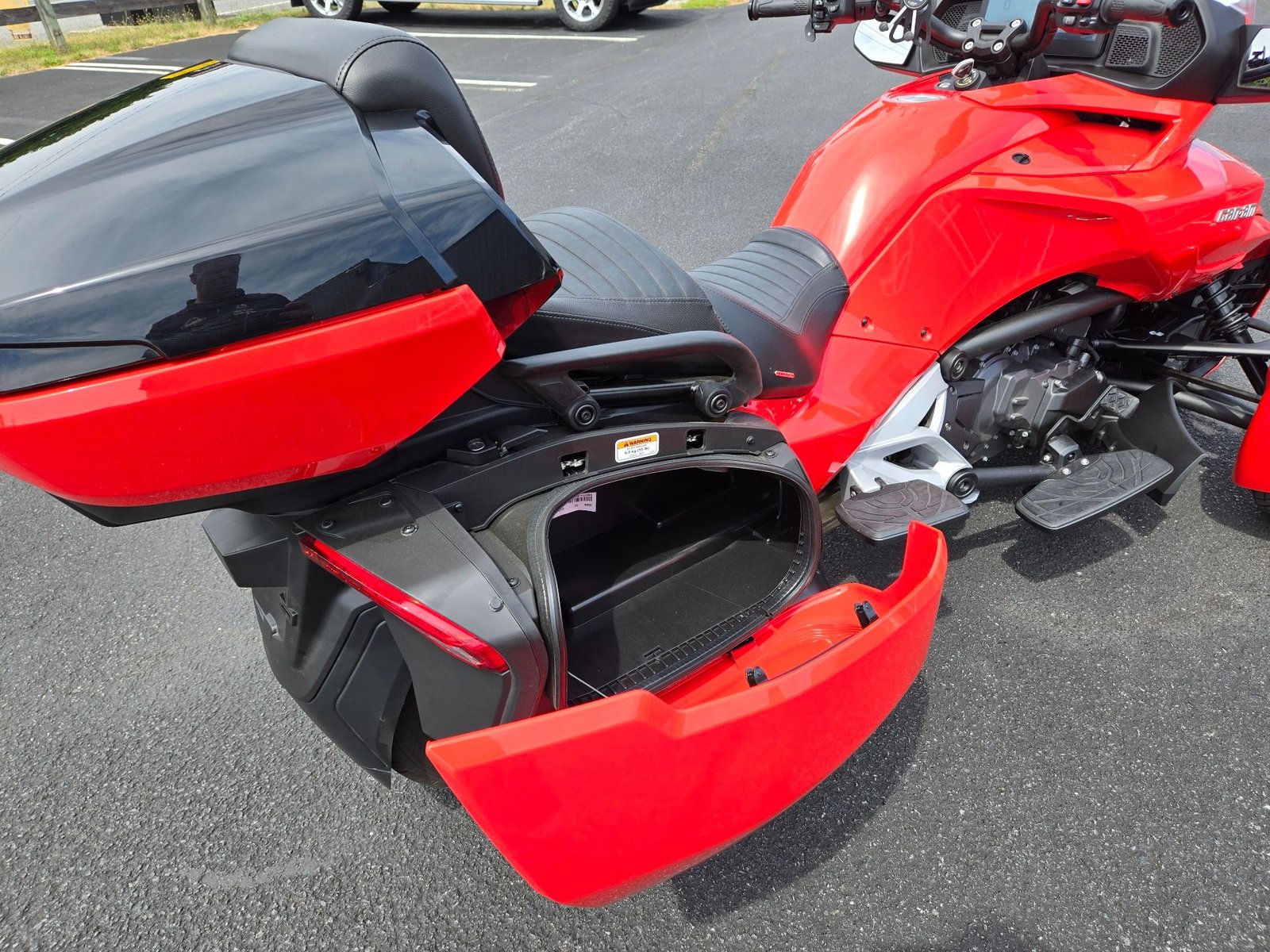 New 2024 Can-Am Spyder F3 Limited For Sale - Image 12