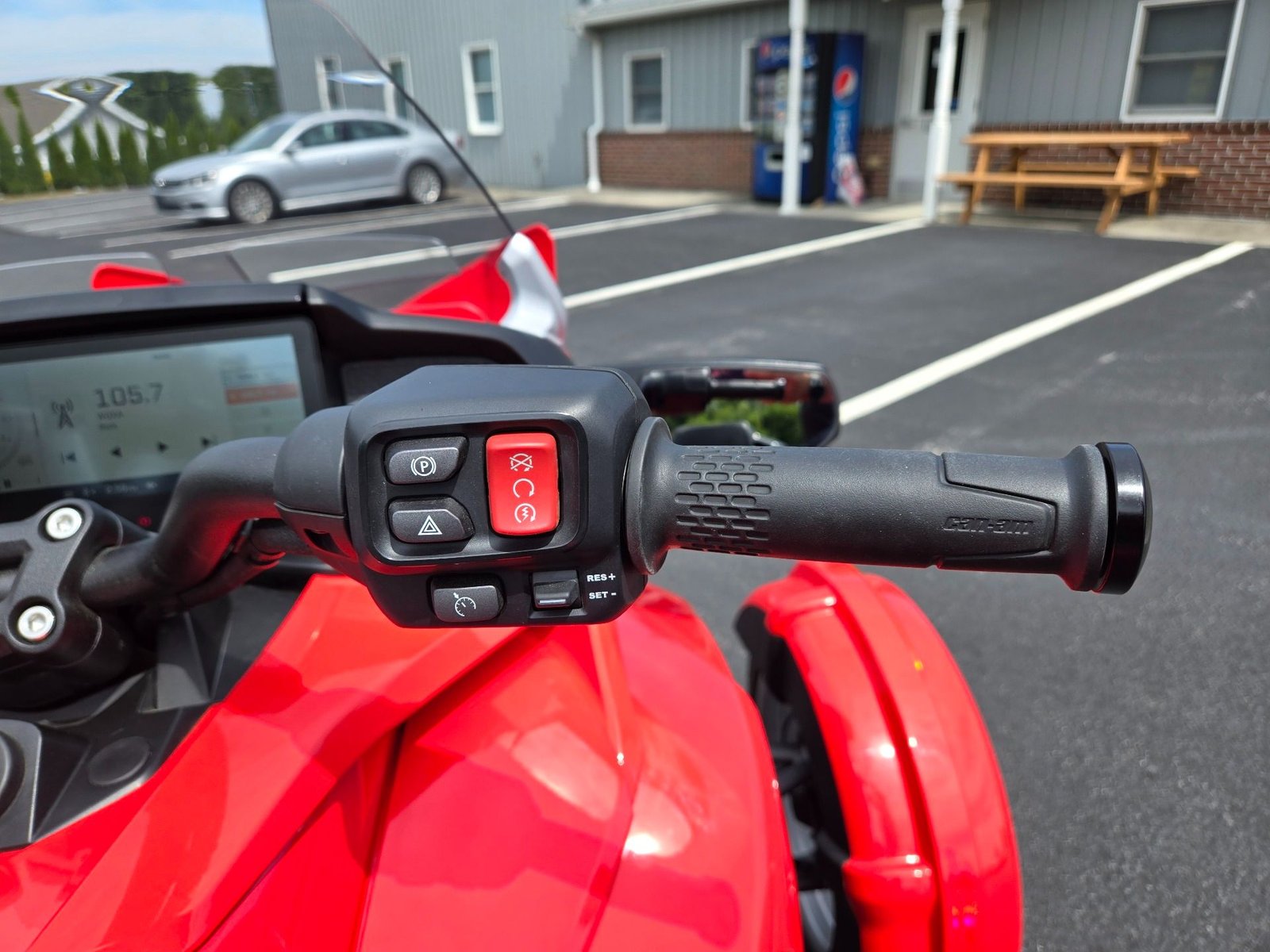 New 2024 Can-Am Spyder F3 Limited For Sale - Image 16