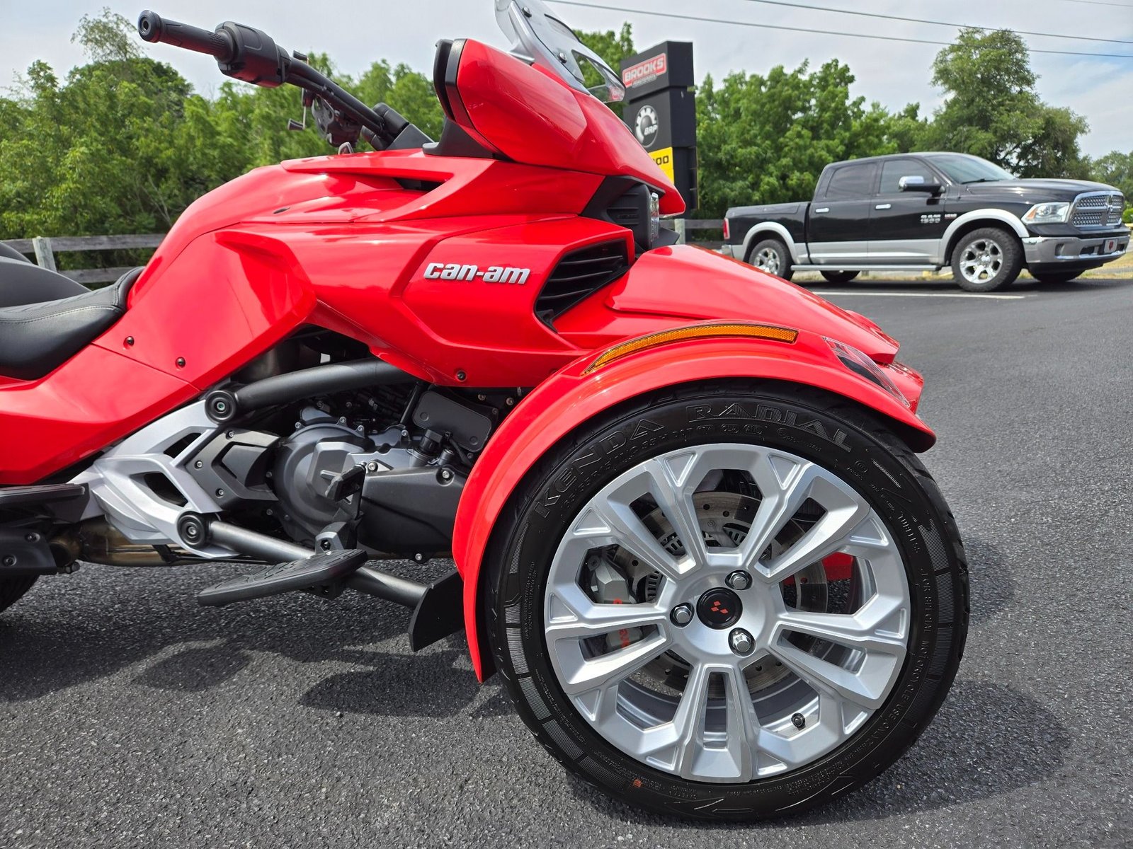 New 2024 Can-Am Spyder F3 Limited For Sale - Image 10