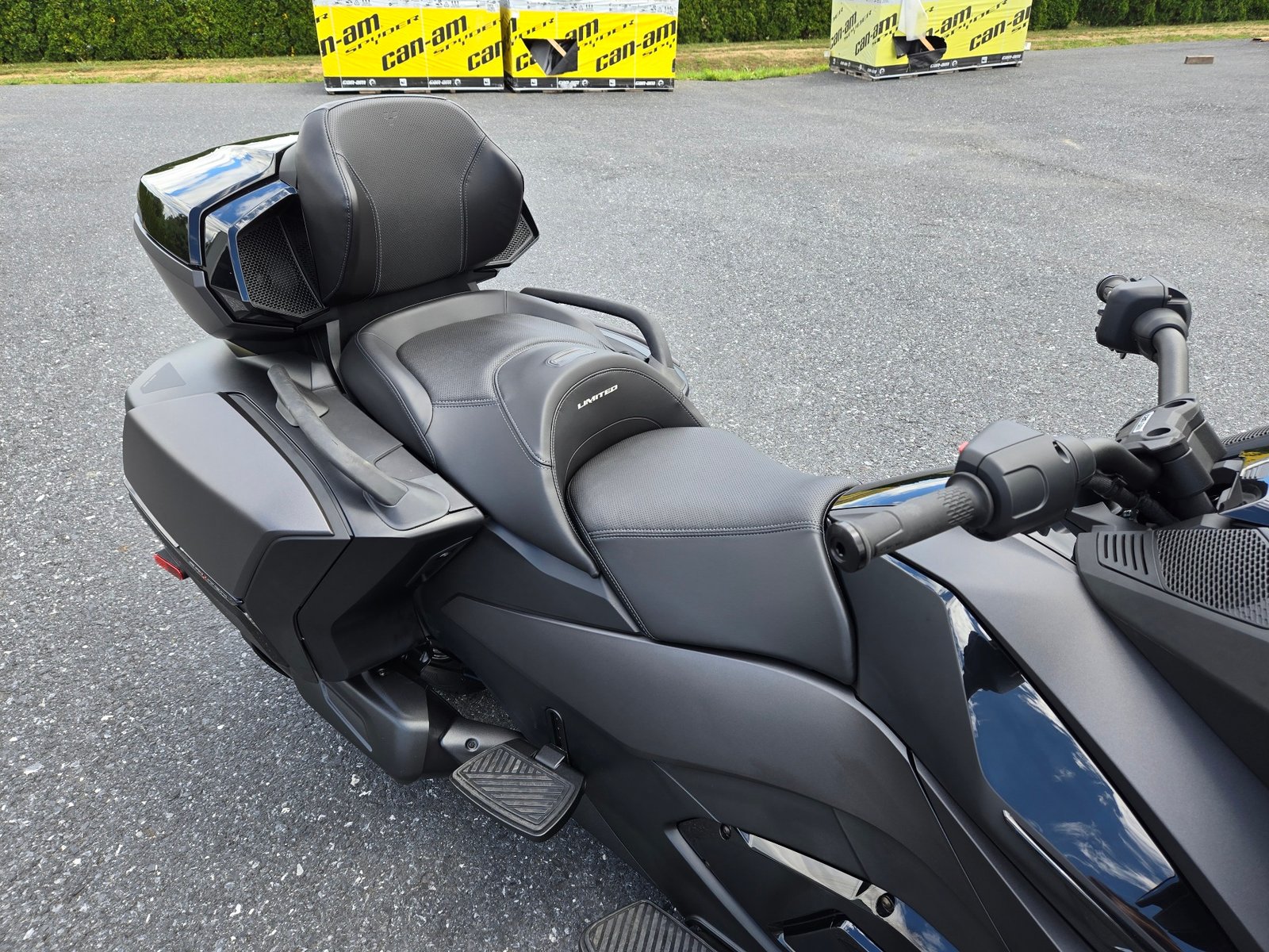 New 2024 Can-Am Spyder RT Limited For Sale - Image 10