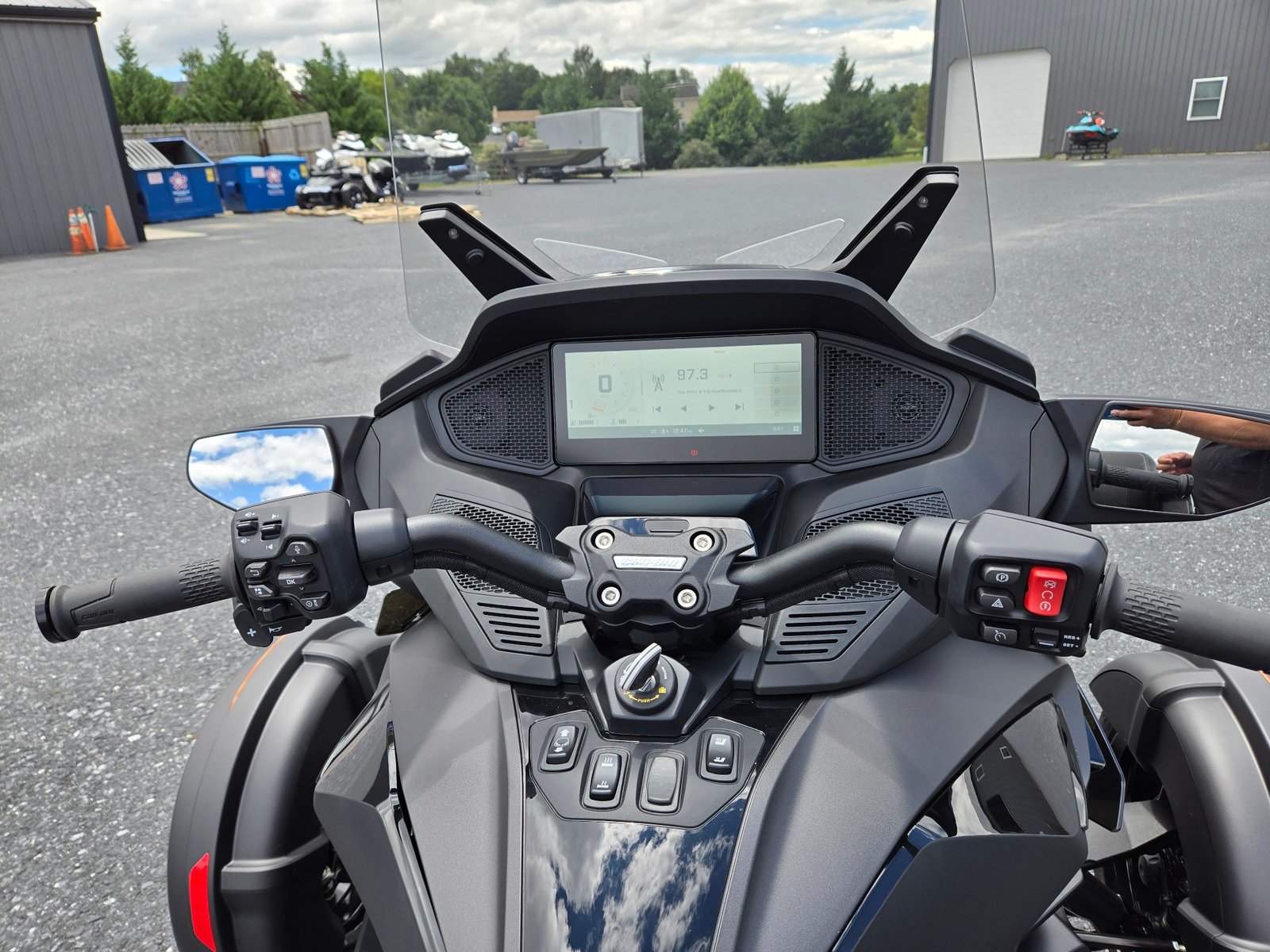 New 2024 Can-Am Spyder RT Limited For Sale - Image 14