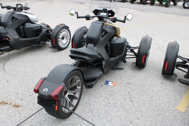 Pre-Owned 2024 Can-Am® Ryker Rotax 600 ACE Exclusive Panel Kits - Image 8