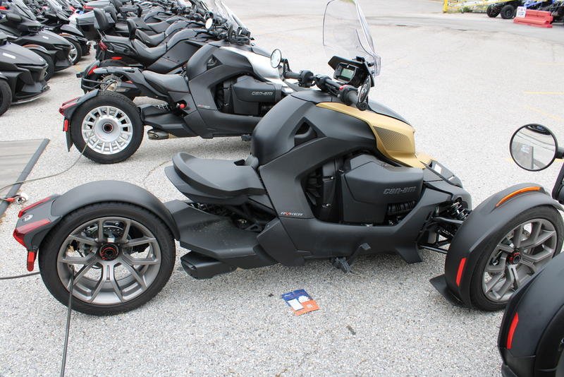 Pre-Owned 2024 Can-Am® Ryker Rotax 600 ACE Exclusive Panel Kits - Image 9