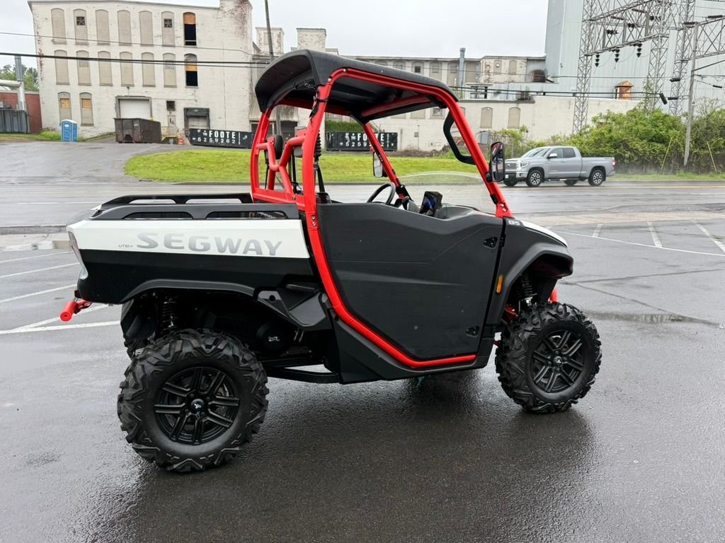 Pre-Owned 2024 Segway Powersports UT10 P - Image 5