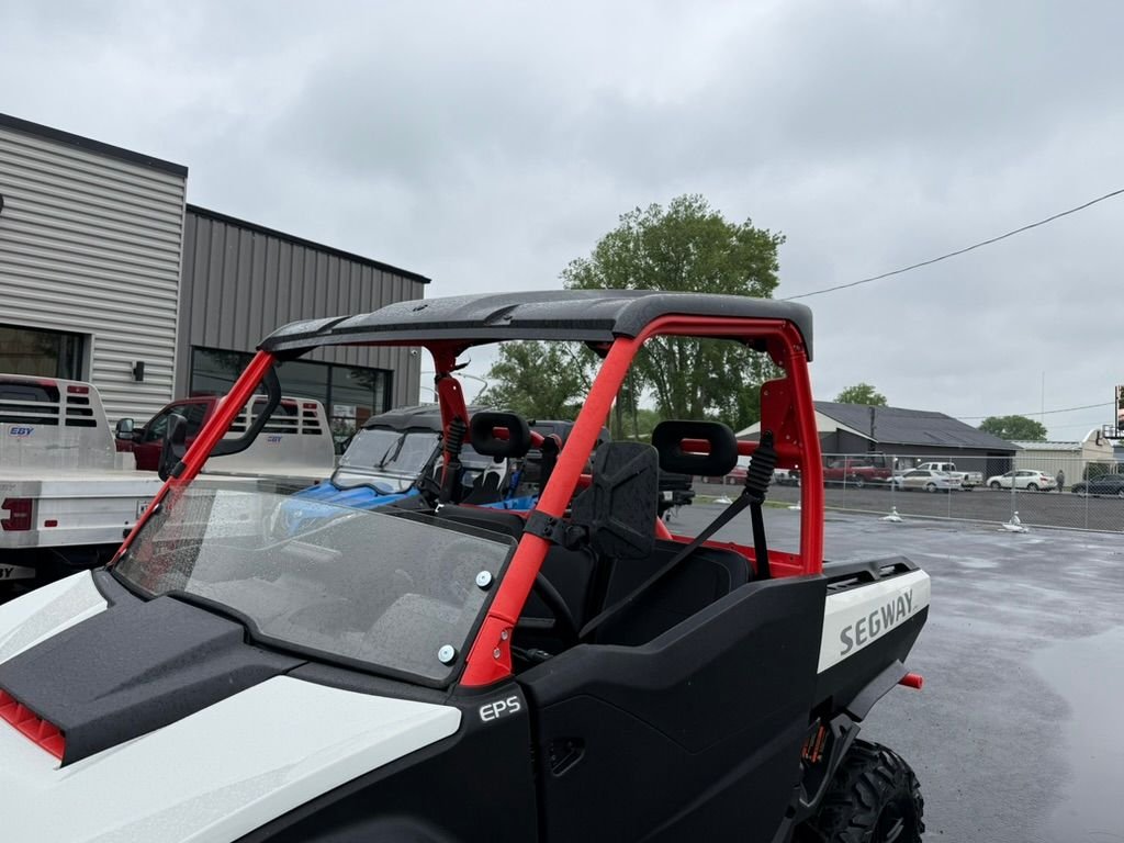 Pre-Owned 2024 Segway Powersports UT10 P - Image 15