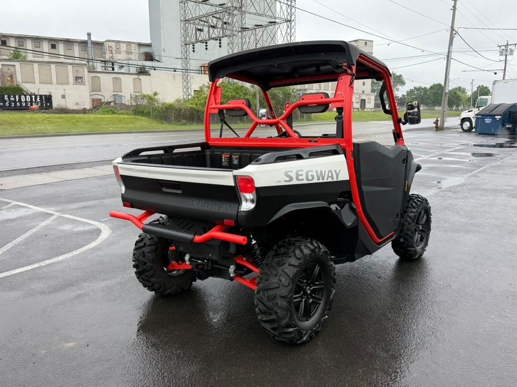 Pre-Owned 2024 Segway Powersports UT10 P - Image 3