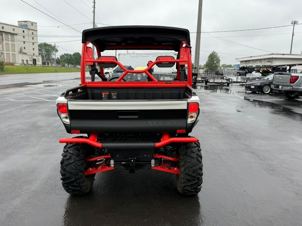 Pre-Owned 2024 Segway Powersports UT10 P - Image 7