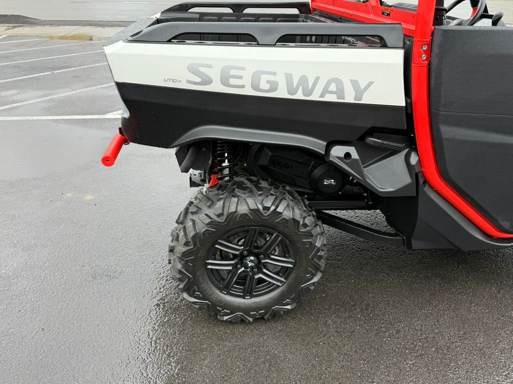 Pre-Owned 2024 Segway Powersports UT10 P - Image 11